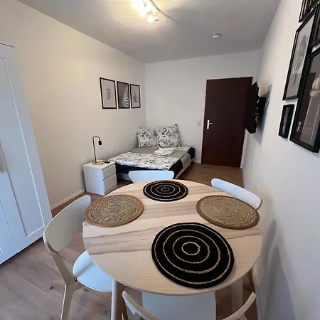 Cozyflat 48qm Mit Zwei Zimmern Und Grossen Balkon - Zwei Smart Tvs Und Nespresso Maschine - Sehr Zentral! Mannheim