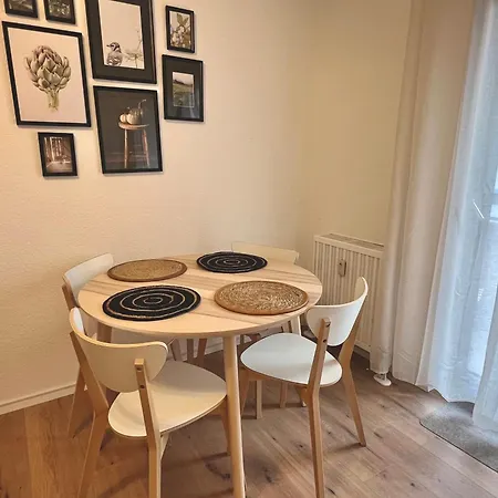Apartment Cozyflat 48qm Mit Zwei Zimmern Und Grossen Balkon - Zwei Smart Tvs Und Nespresso Maschine - Sehr Zentral! Mannheim